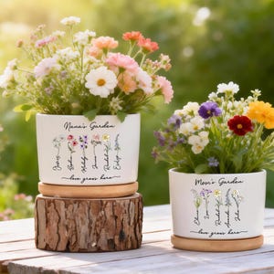 Maceta de cerámica personalizada, maceta con flores de nacimiento del jardín de la abuela, maceta con nombres personalizados, idea de regalo para el Día de la Madre, regalo para mamá