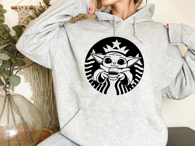 Star Wars Baby Yoda Shirt, Starbucks Yoda Shirt, Coffee Lover Gift, Star Wars Disney Shirt, Mandalorian T-shirt, Disney Baby Yoda Shirt 352 zdjęcie 7