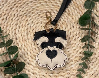 Genuine Leather Handmade Schnauzer Dog Keychain – Cute Pet Lover Gift, Handmade Bag Charm for Dog Owners, Puppy Purse Accessory