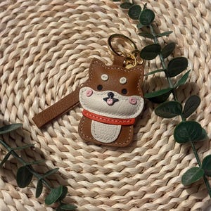 Handgefertigte Leder Hund Schlüsselanhänger - Niedlicher Welpen Taschenanhänger, Echtes Leder Tier Schlüsselanhänger, Geschenk für Hundeliebhaber, Geldbörse Zubehör