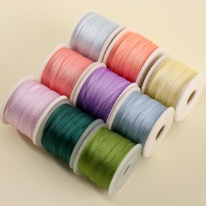 2 mm Seidenband - 19 atemberaubende Farbtöne, lebendiges Seidenband, vielseitiges Band für Scrapbooking und Partydekor