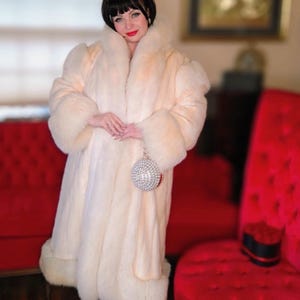 Vintage 1990s Haute Couture Designer GIVENCHY Iconic Showpiece Genuine Blonde Pearl Mink Fur & Fox Fur Large Extra Large XXL 14 16