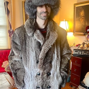 Unisex Mens Raccoon Fur / Size Large Extra Large / Genuine Raccoon Fur Doublebreasted / Long Fur Coat / Full Length / Womens XXL XXXL