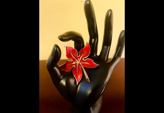 Vintage Kramer Signed Red Maple Leaf Enameled Bro… - image 1