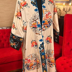 oriental silk dressing gown THY COLLECTIBLES Unisex Reversible Silk Satin Robe Kimono Relaxation Bathrobe Dragon Embroidered Night Gown (Gold, Asian XXL = US XL)