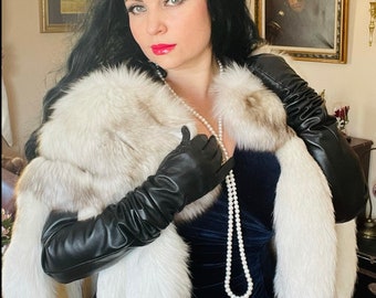 ROYAL White Gray Tips Genuine Blue Fox Fur Bridal Fox Fur Shrug w / Tails Shawl / Stole / Wrap Fox Bolero / Winter Wedding S M L