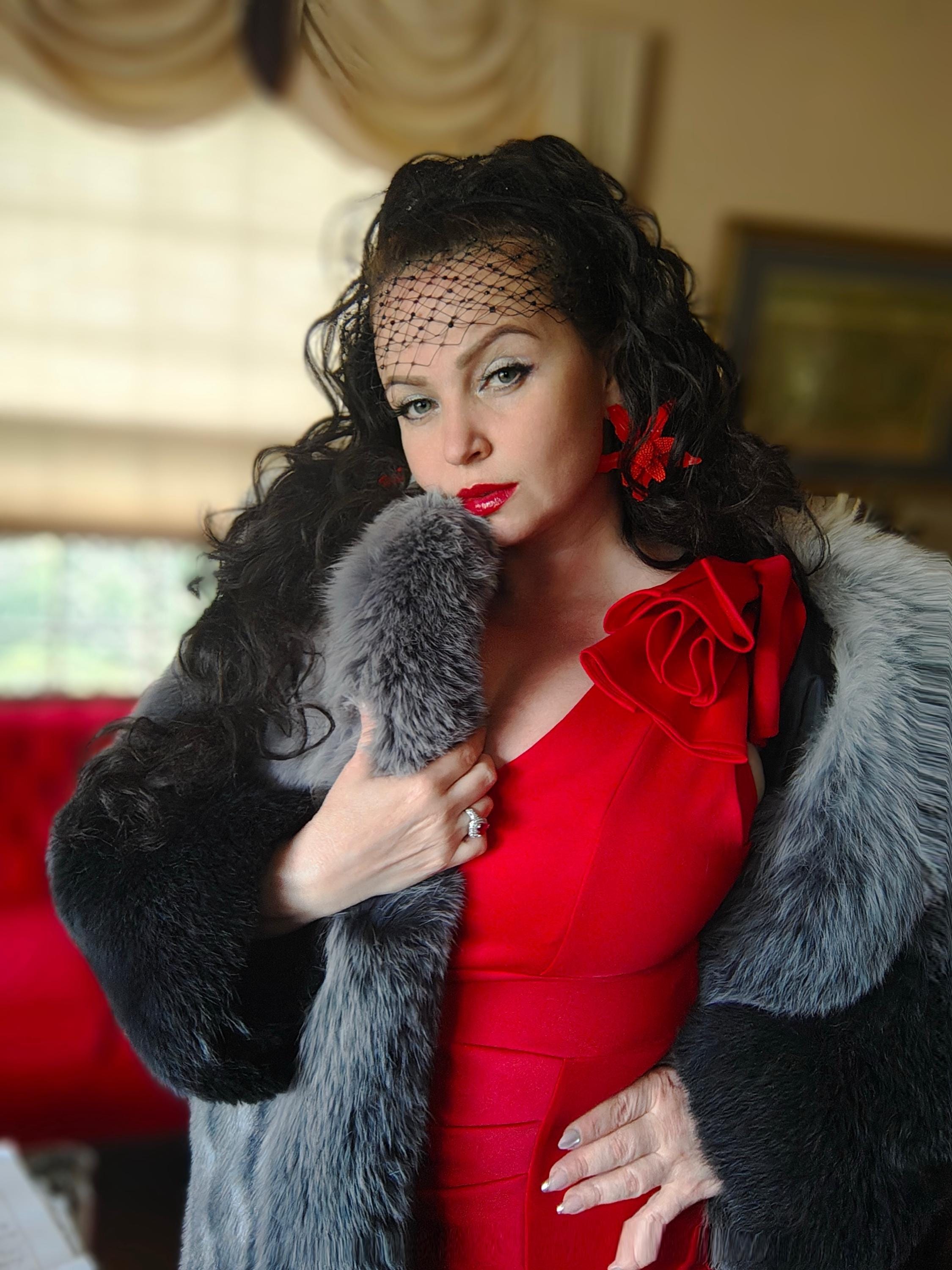Magnificent Vintage Ombré Blue Gray Mink Fox Fur Coat, Tuxedo