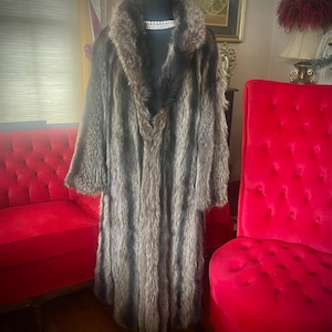 Classic Vintage Genuine Raccoon Fur Full Length Coat Warm Real Raccoon Fur Coat Small Medium 6 8