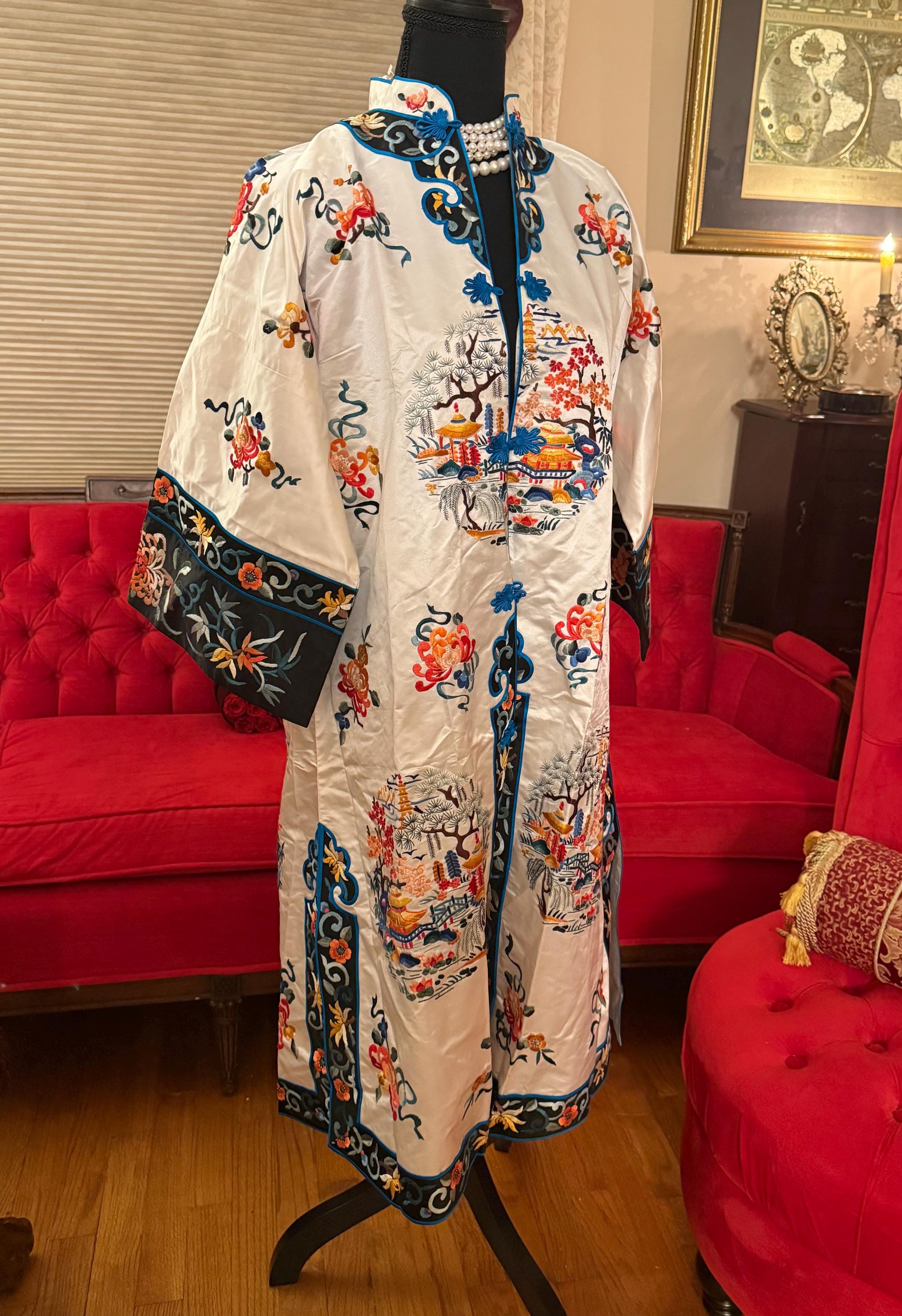 Vintage Embroidered Chinese Silk Robe Kimono Dressing Gown Mid Century ...