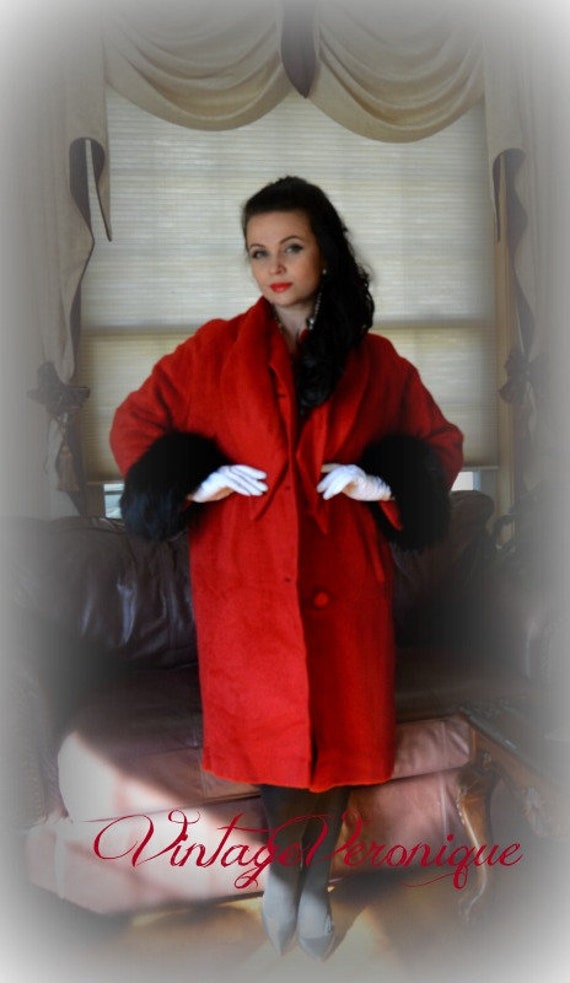 Vintage Lilli Ann Paris Classic Lipstick Red Wool… - image 3
