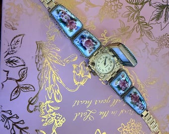 Vintage Chaika secret watch from the Soviet Union era with Finift enamel work Luxurious Vintage Enamel Soviet Secret Chaika Hidden Watch  main image 2