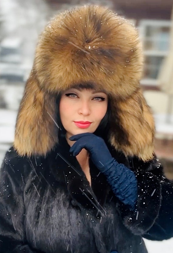 Phenomenal HUGE Finn Raccoon Fur Hat Ushanka Russi