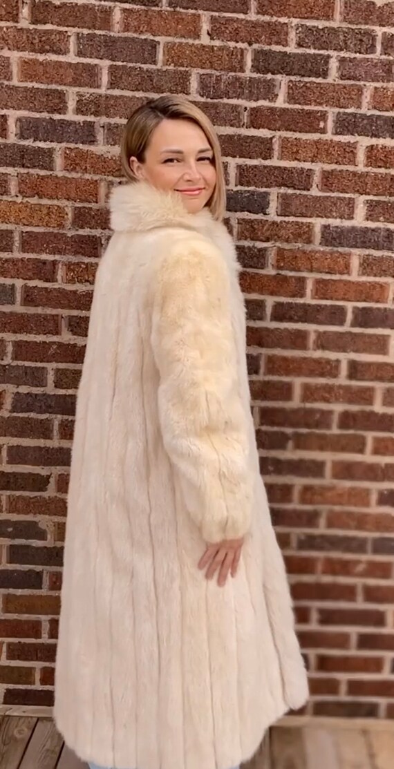 FABULOUS Blonde Real Mink Fur Coat w/ Fox Fur Col… - image 4