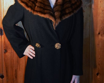 Rare Antique 1930es 1940es Black Wool Princess Coat with Genuine Mink Collar and Large Decorative Buttons / Double Breasted / Sz Extra Small