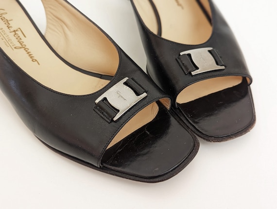 【SALVATORE FERRAGAMO】SLINGBACK FLATS Salvatore Ferragamo Ferragamo Zalu Embossed Leather