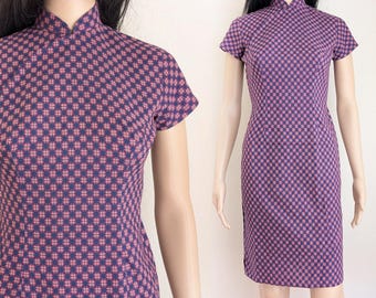 Vintage 60s diagonal checkered plaid qipao, pink and blue retro checked cheongsam, size S small