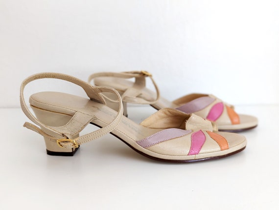 Vintage 70s pastel sandals, beige Naturalizer str… - image 4