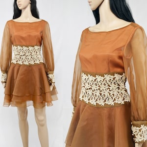 robe à plusieurs niveaux vintage des années 80, robe ajustée et évasée, robe de soirée embellie en dentelle, taille M moyenne
