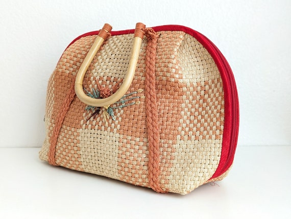 Vintage woven wood handle purse, gingham plaid to… - image 3