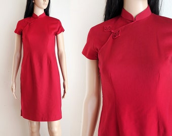 Vintage 60s red qipao dress, classic Chinese cheongsam, size S small