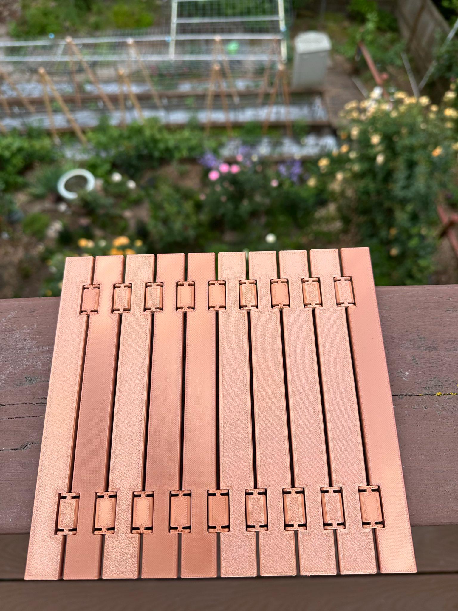 3D Printed Couch Coaster Tray – Flexible Armrest Cup Holder, Rose Gold Drink Caddy for Sofa or Recliner