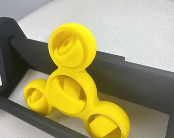 3D Printed Triple Spinner Fidget – Smooth Rotating Rings