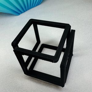 3D Printed Infinity Cube – Minimalist Geometric Modern Decor