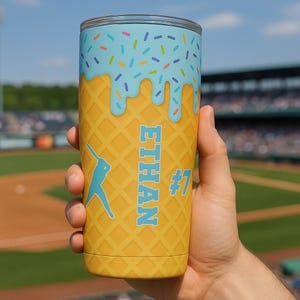 Personalisierter Baseballbecher, individueller Namens-Eistüte-Becher für Kinder, Sport-Team-Geschenk mit Nummer, Donut-Streusel-Reisebecher