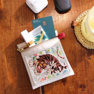 Cartera para tarjetas Hopae — Tigre coreano bordado