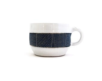 Becher Keramik türkis blaue Flecken