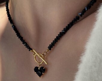 Düster Schmuckset, Gothic Knebelkette, schwarze Herz Hängeohrringe