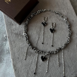 Gothic black heart choker, long chain earrings, grunge jewelry set, grunge pendant necklace, teenage girl gift, punk jewelry, gift for her