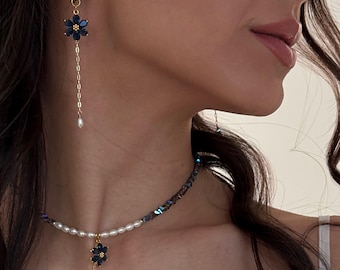 Blauer Kristall Blumen Choker und Threader Ohrringe Set, Perlenarmband, botanischer Schmuck für Frau