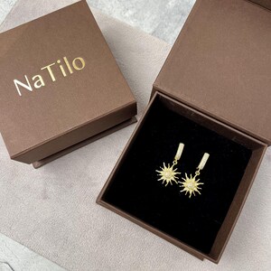18k vergoldet himmlische Schmuckset, Sonne Anhänger Halskette, zierliche Ohrstecker, Frauen Geschenk, Hämatit Halskette
