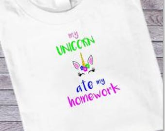 My Unicorn ate my homework. Funny t-shirt for school