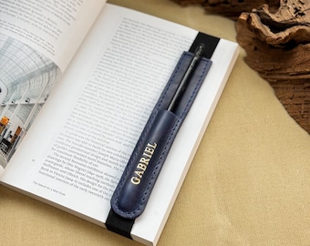 Personalized Pen Holder Bookmark, Elastic Pen Pouch for Journal, Leather Notebook Pen Sleeve for Teacher, Book Lover Gift, Student Gift