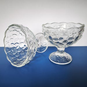 Vintage Pedestal Dessert Bowls Compote Glass Footed Candy Dishes Strawberry Embossed Pattern Set of 2 Art Glass Design1960s Ice Cream Sundae