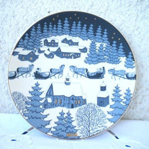 Arabia Finland Collectible Christmas Wall Plates Annual X-mas Plate 1978 Patterns Designed by Raija Uosikkinen