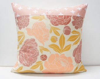 Pillow Cover - Patchwork Pillow Cover, 20x20, mod bloemen, mauve, perzik en oker