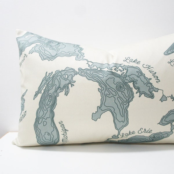 Pillow Cover - The Great Lakes 16x24, vintage map, cottage, lake house, lake Erie, Lake Huron, Lake Michigan, Lake Ontario, Lake Superior