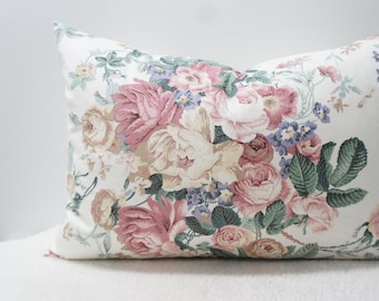 Pillow Cover  vintage floral pillow cover, 16x24, vintage/retro, cottage core, floral botanical, pink