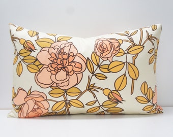 Pillow Cover - Patchwork Pillow Cover, 16x24, vintage/retro/mod floral wild roses, hold and pink