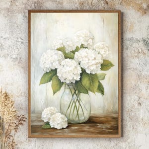 Weiße Hortensie Wandkunst, gerahmter Leinwanddruck, rustikale Bauernhaus Blumendekor, ländliche Küche Blumenglas Szene, Vintage Stil Wandbehang