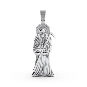 Colgante de la Santa Muerte en plata de ley 925, collar espiritual con dije de la Parca, joyería con hielo