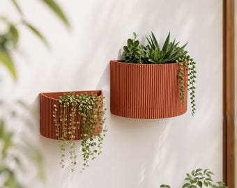 Ribbed wall mounted planter | Hidden wall mount and drip tray | Stylish design | Custom Colours