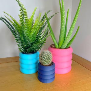 Funky Bubble Planter: 3D Printed PLA Plant Pot with Hidden Drip Tray