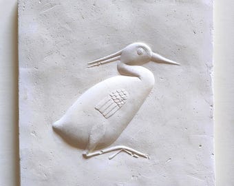 Relieve de yeso de garza hecho a mano: Arte mural egipcio minimalista