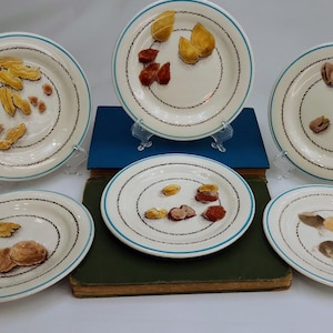 Gien France Nut Motif Canape Plates Set of 6, Vintage French Faience 1980s-2000s, 6.5&quot; Appetizer Plates, Collectible Earthenware