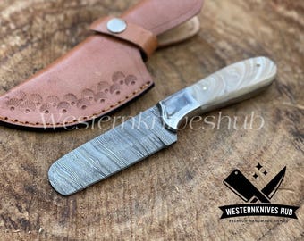 Cuchillo vaquero de Damasco: mango de resina, funda de cuero, regalo del oeste.