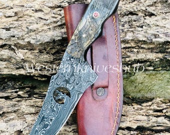 Handmade Damascus Steel Hunting Knife: 9” Ram Horn Handle, Outdoor Tool